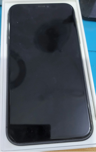iPhone 11, Seminuevo, Libre De Fabrica, 64gb Color Negro 