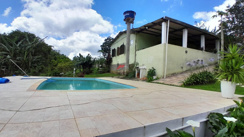 Chácara Com 2 Casas Com Lago Antes Do Centro De Ibiúna - Código 2112 - R$ 640 Mil