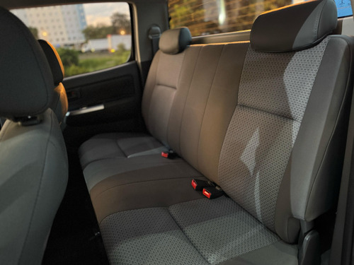 Toyota Hilux 2.7 SR 4X2 CD 16V FLEX 4P AUTOMÁTICO