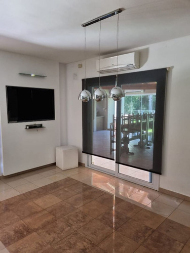 Venta Casa 6 Ambientes Pileta El Lauquen Canning