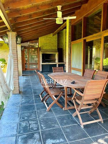 Casa Venta 5 Ambientes Con Vista Al Golf En Village Golf & Tennis Cc Pilar Lote De 913,25 M2