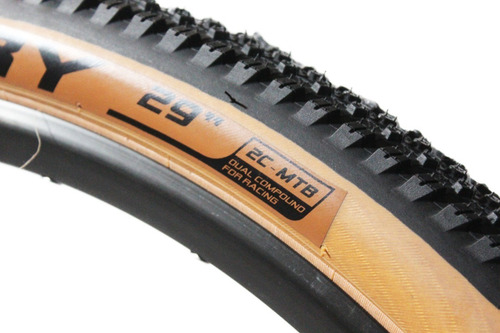 Cubierta De Bicicleta Chaoyang Victory R29x2.00 Banda Marrón
