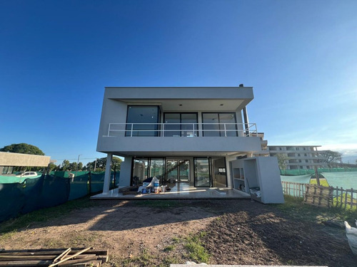Venta Casa A Estrenar 3d -country Viento Sur
