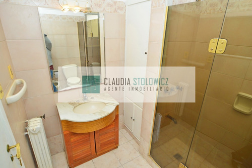 Imagen 9 de 23 de Bajo De Precio En Inmejorable Ubicación De Pocitos 3 Dormitorios 2 Baños Con Garaje Y Calefaccion