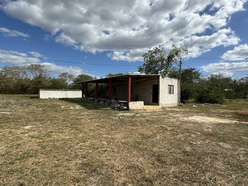 Ranchito Para Desarrollo De Proyecto
