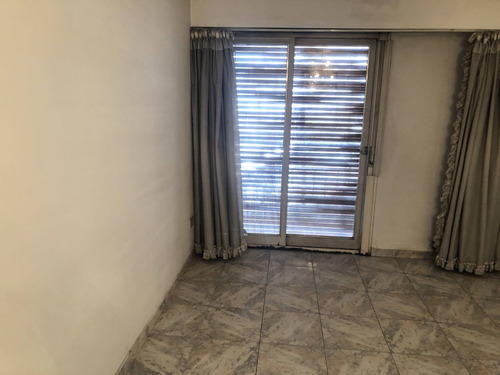 Imagen 4 de 15 de Departamento En Venta En Mataderos