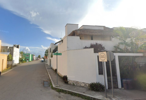 Casa De Recuperacion En Venta En Col. Bosque Real, Solidaridad, Playa Del Carmen Laab2