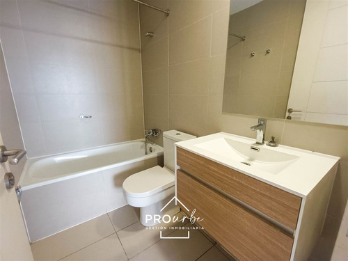 Departamento En Venta De 2 Dorm. En Vitacura