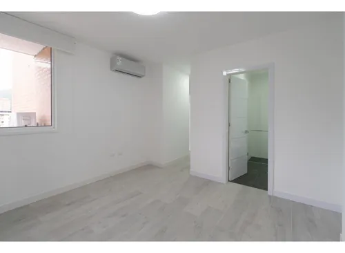 Venta.apto.la Boyera. E.g