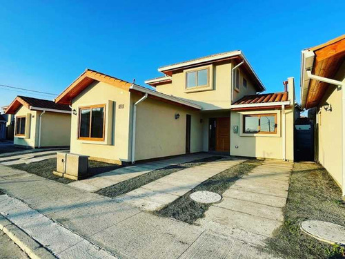 Oportunidad Amplia Casa En Arriendo (28633)