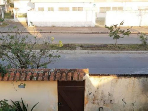 Imagem 12 de 13 de Casa No Bairro Santa Julia, Em Itanhaém, Litoral Sul De São Paulo, Localizada No Lado Praia À 1000 Metros Do Mar. Imóvel Composto Por 02 Casas. Possui Churrasqueira, E Vaga Para 3 Automóveis