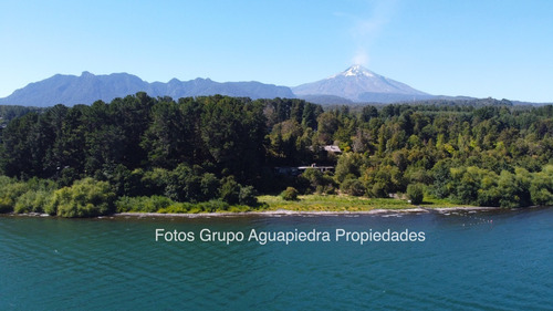 A 1,2km De Pucón Son 6 Hectareas Con Orilla Lago