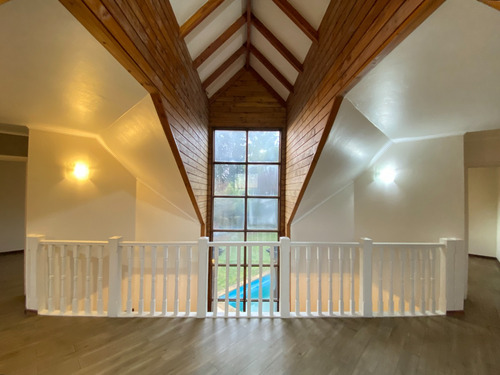 Espectacular Y Acogedora Casa En Arriendo