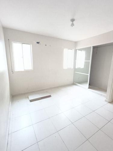 Se Vende Apartamento De Oportunidad En La Jacobo Majluta