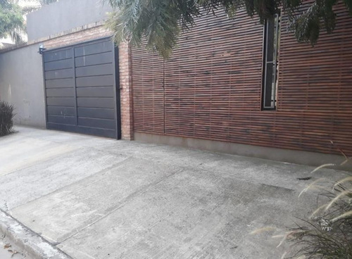 Imagen 4 de 17 de Casa En Venta En El Palomar