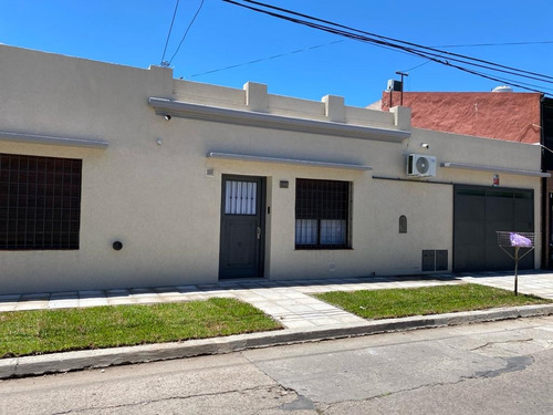 Casa En Venta Zarate