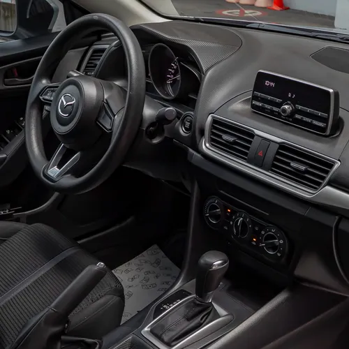 Mazda 3 Prime 2.0