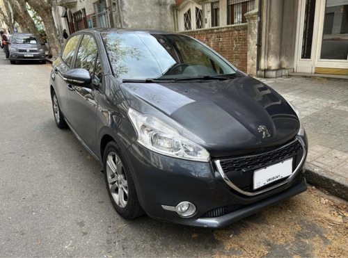 Imagen 6 de 13 de Peugeot 208 Active 1.2 82 Hp 5p Ficha Renault Volkswagen
