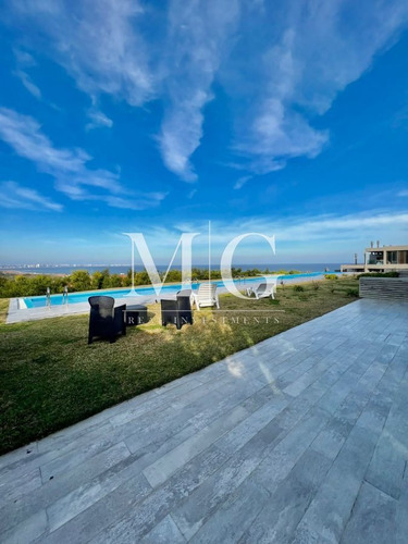 Imagen 15 de 16 de Alquiler Anual Apartamento 2 Dormitorios Con Vista Al Mar, Terraza Con Piscina Privada!