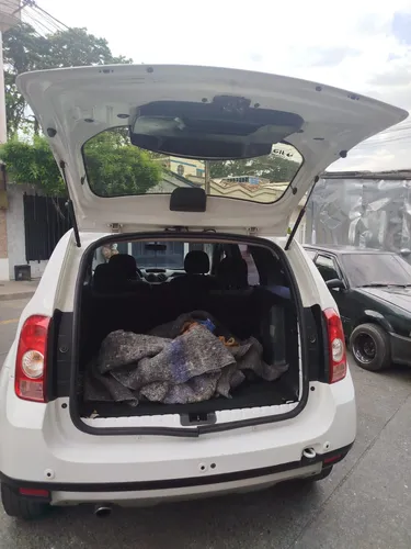 Vendo Duster Modelo 2015 4x4