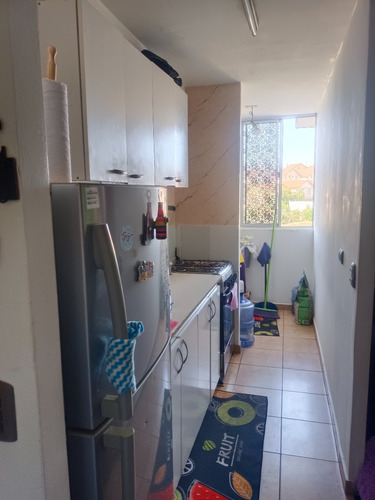Venta Departamento, Sector Colinas De Oro