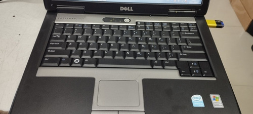 Imagen 3 de 5 de Notebook Dell Latitude Celeron 1.6 Ghz Disco Ssd 120