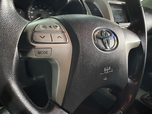 Toyota Hilux 2.7 SR 4X2 CD 16V FLEX 4P AUTOMÁTICO