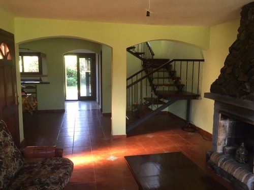Imagen 3 de 16 de Dos Casas Independientes En Un Mismo Padrón