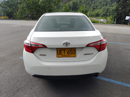 Imagen 7 de 12 de Toyota Corolla L
