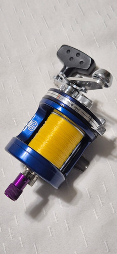 Reel Abu Garcia 6500 Monochrome Qtc Azul Derecho