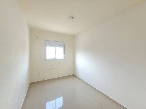 Vendo Apartamento 2 Dormitórios Praia Santinho Florianópolis