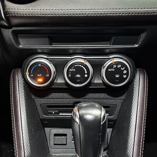 Mazda 2 Grand Touring LX