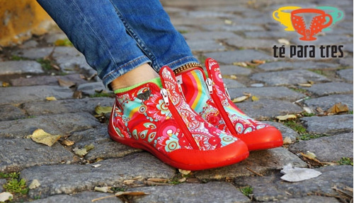 Imagen 2 de 10 de Zapatillas Te Para Tres De Diseño Livianas Modernas Frescas