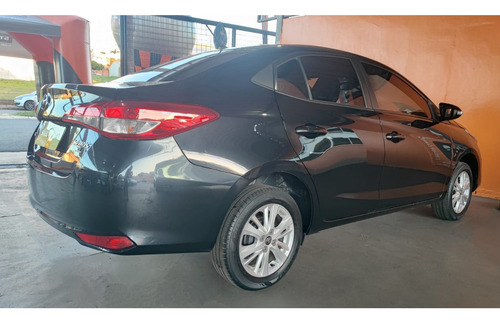 Toyota Yaris Sedán 1.5 16V FLEX SEDAN XL MULTIDRIVE