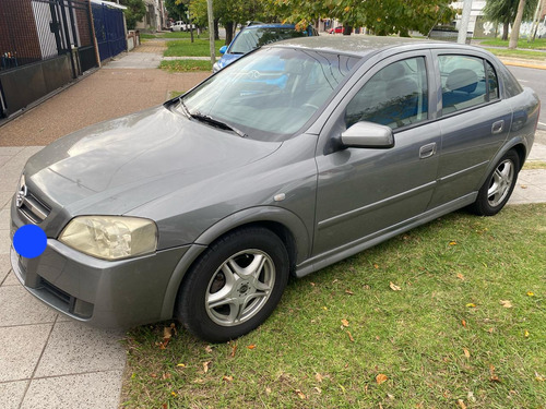 Chevrolet Astra GLS DTI 2.0