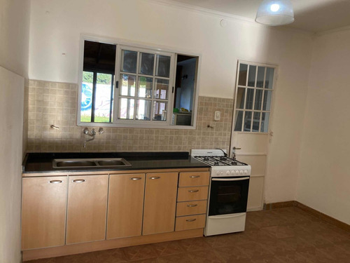 Casa En Moron Muy Buen Estado