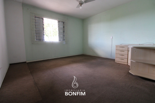 Imagem 13 de 26 de Sobrado Com 4 Dormitórios À Venda Com 200m² Por R$ 949.000,00 No Bairro Guabirotuba - Curitiba / Pr - Sob0168