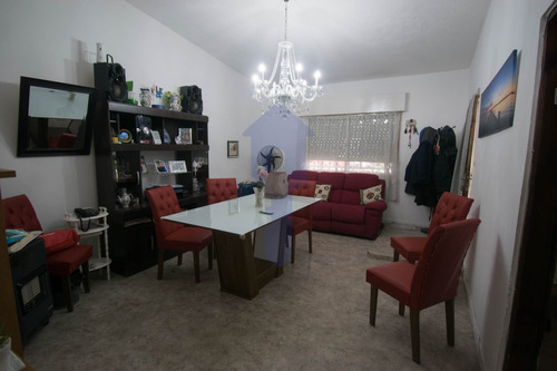 Venta Casa 3 Dormitorios Con Garaje En El Cerro