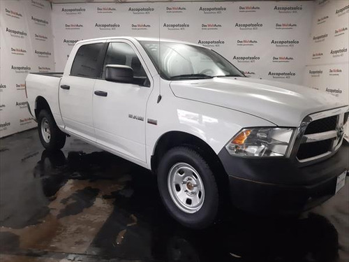 Imagen 1 de 15 de Ram 2500 Crew Cab Hd Slt Trabajo V8 At 4x4 2017