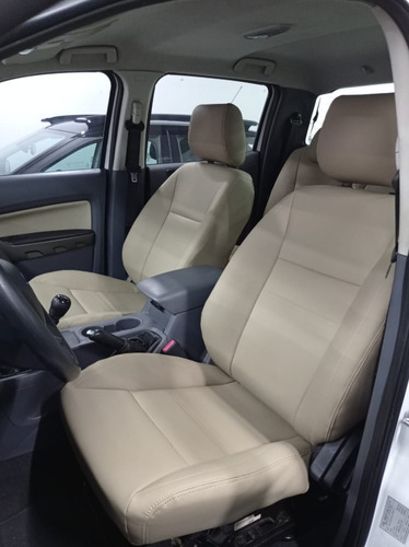 Ford Ranger - 2014/2014 2.5 Xls 4x2 Cd 16v Flex 4p Manual