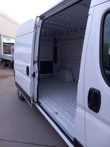 Imagen 5 de 15 de Peugeot Boxer 435lh 2.2 Hdi 0km 2022