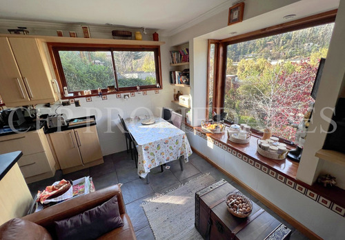Amplia Casa Ideal Para Familia En Condominio. El Arrayan