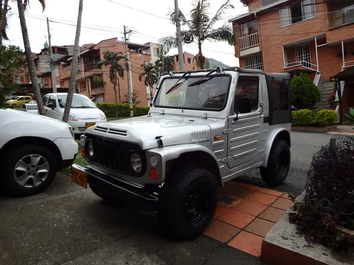 Suzuki Lj 80