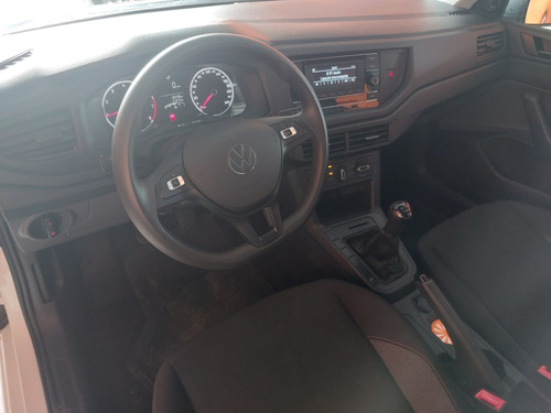 Volkswagen Polo 1.0 MPI TRACK MANUAL