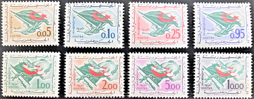 Argelia Banderas, Serie Yv 369-376 Año 1963 Mint L18983