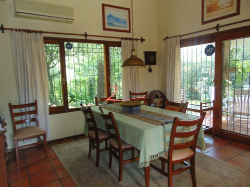 Casa En Pinares, 3 Dormitorios *- Ref: 3870