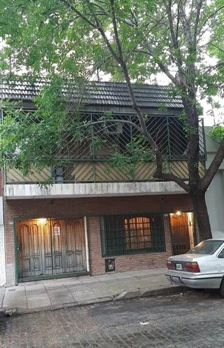 Fraga 500 Chacarita Casa 4amb U$330.000 