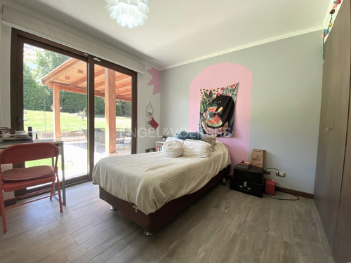 Casa Moderna En Venta, La Reserva