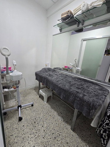 Lorena Inojosa Vende Estética En Prebo