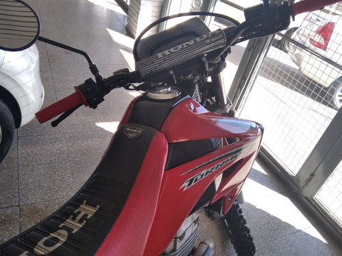 Moto Honda Xr 250 Tornado (modelo 2017)